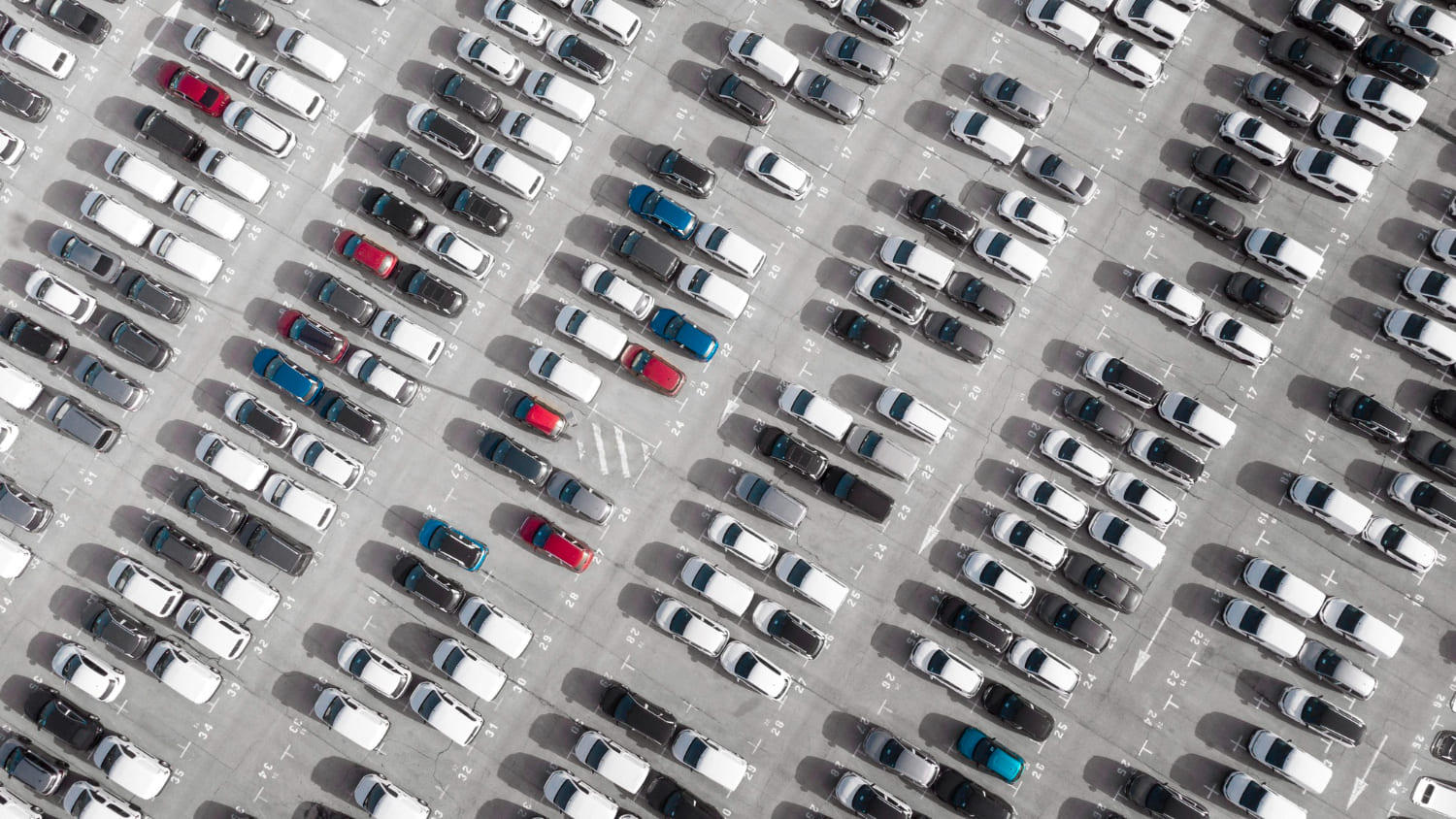 Flotte automobile, véhicules sur un parking