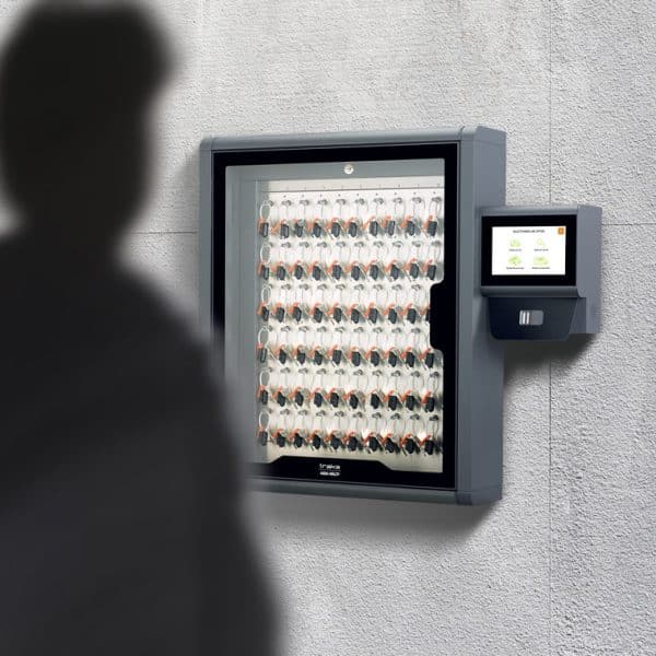 Sécurisation des clés via armoire connectée, couplé à un logiciel de gestion de pool, la solution la plus performante aujourd'hui